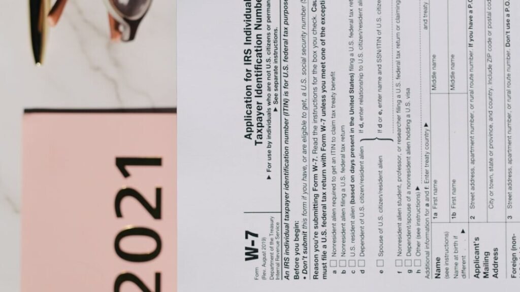 Aanvraagformulier verblijfsvergunning om het gratis als PDF te gebruiken